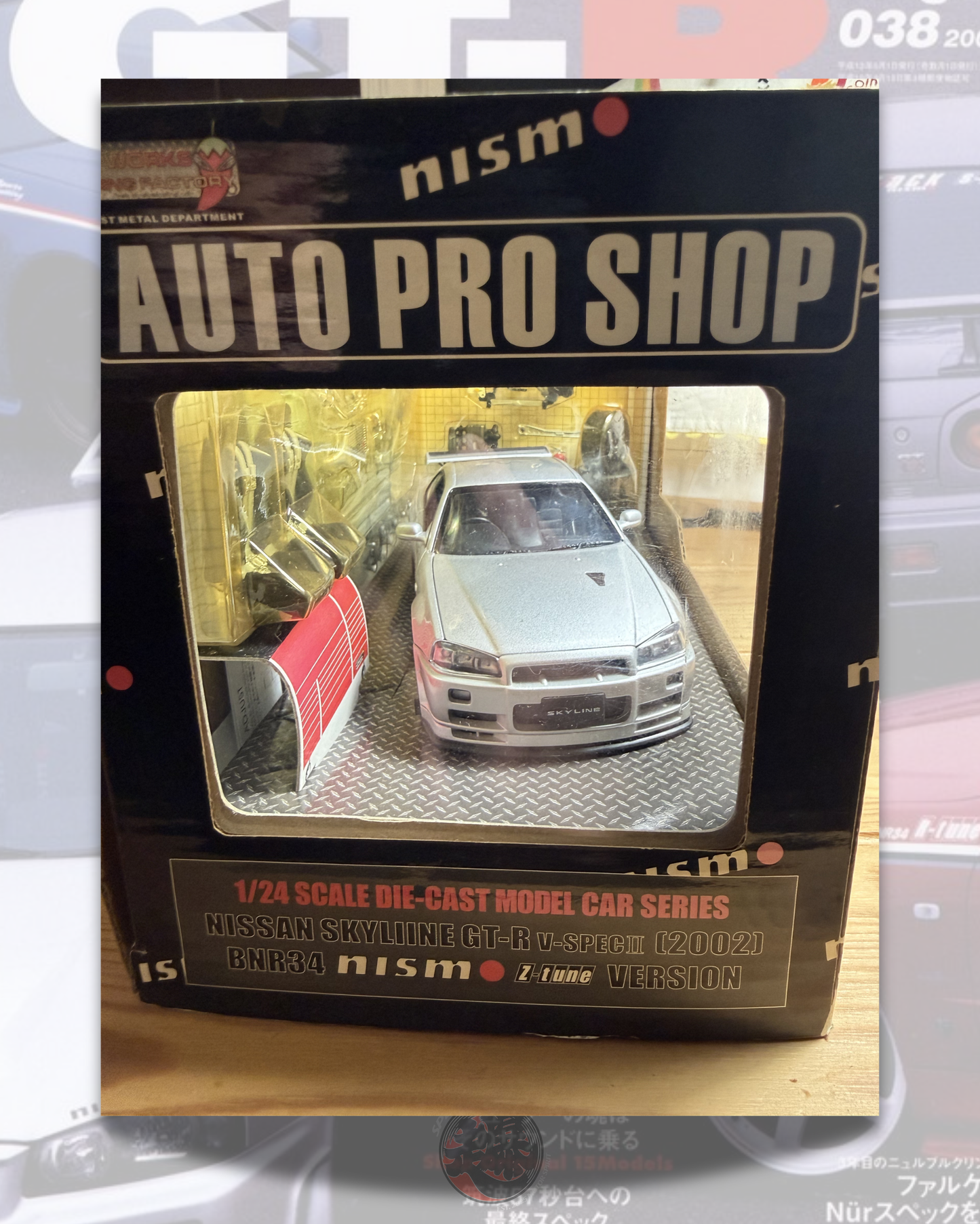Nissan Skyline R34 GT-R Nismo Z Tune 1/24 by HOTWORKS