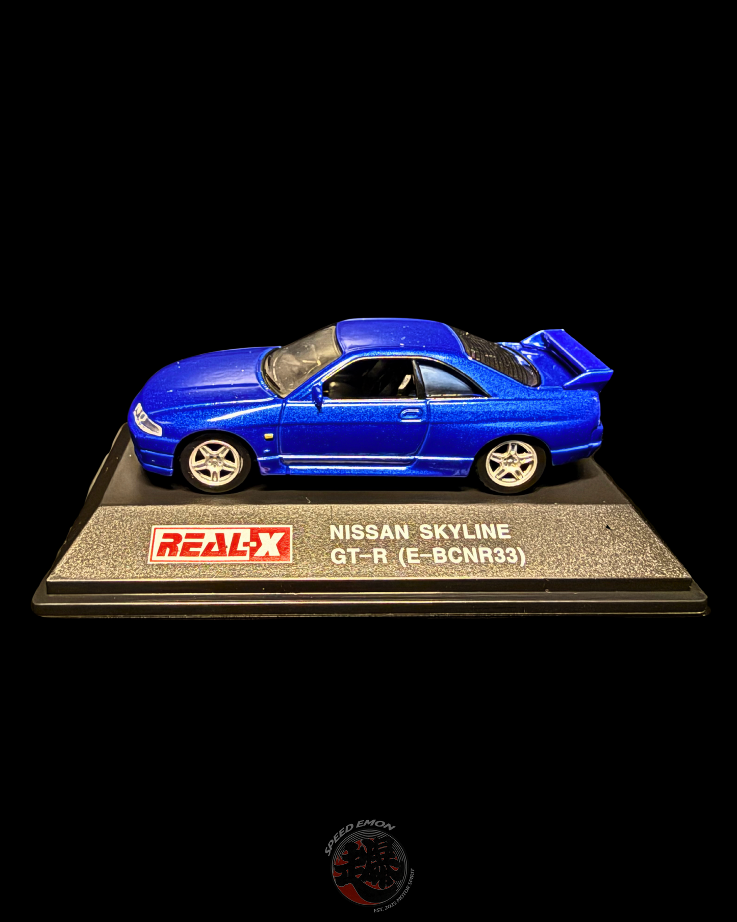 REAL-X Nissan Skyline GT-R (E-BCNR33) 1:72 scale