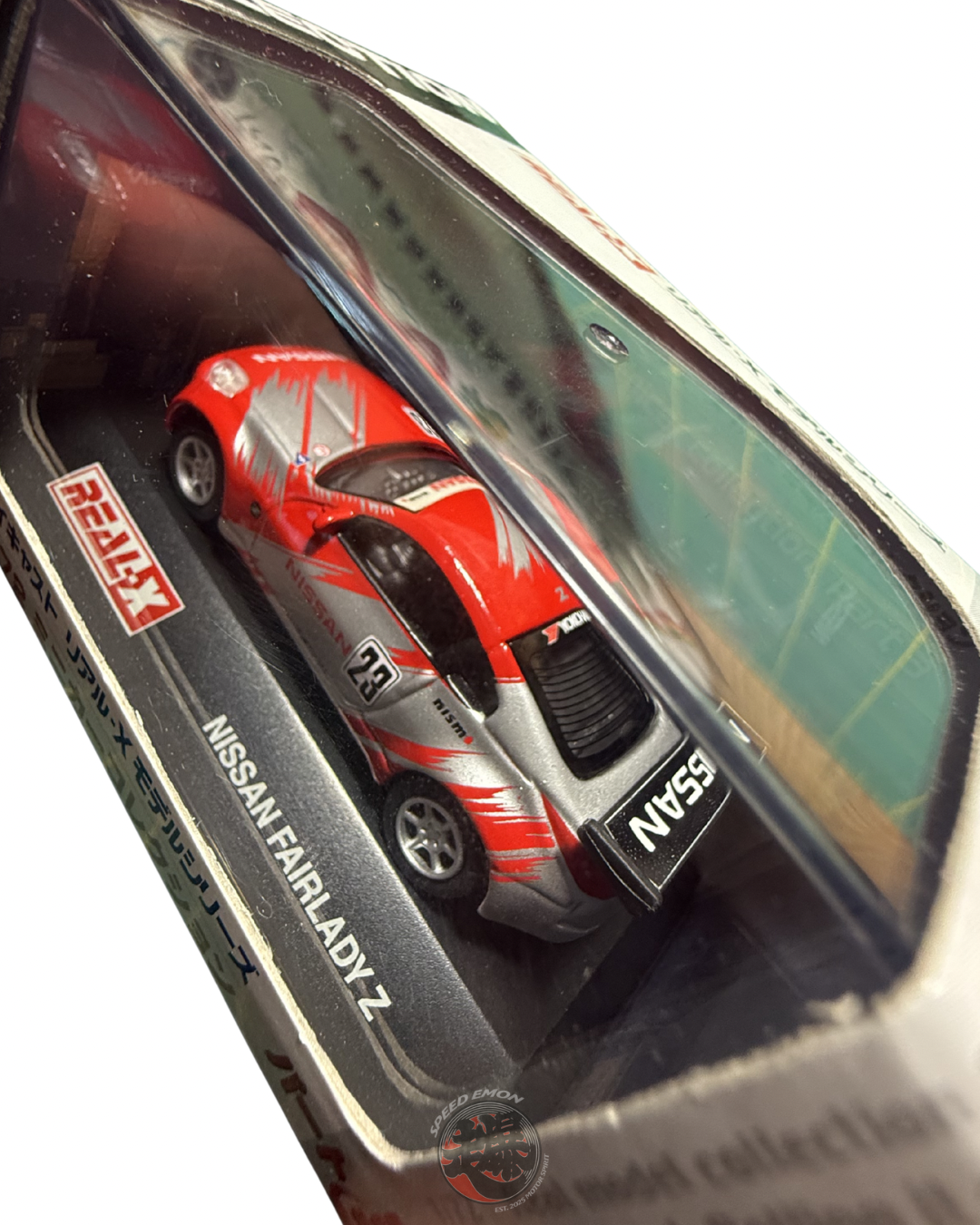 REAL-X Nissan Fairlady Z NISMO 1:72 scale